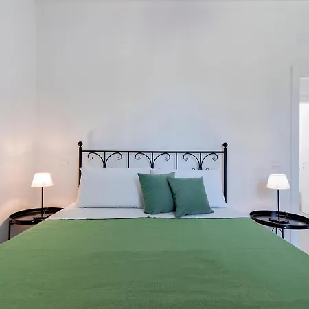 Agrihouse Fronte Mare Torre Dell'orso Πανσιόν Λέτσε